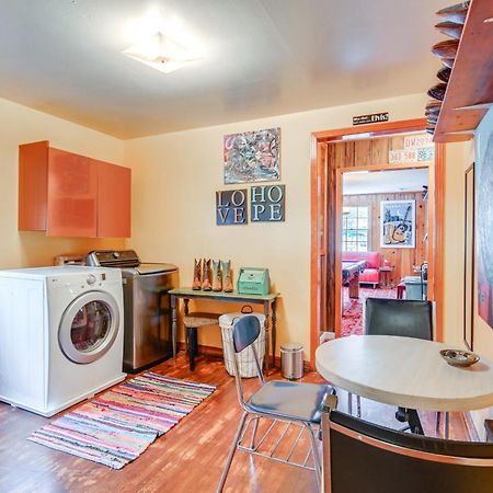 6 Mi To Downtown 70S-Themed Home In Nashville! Exterior photo
